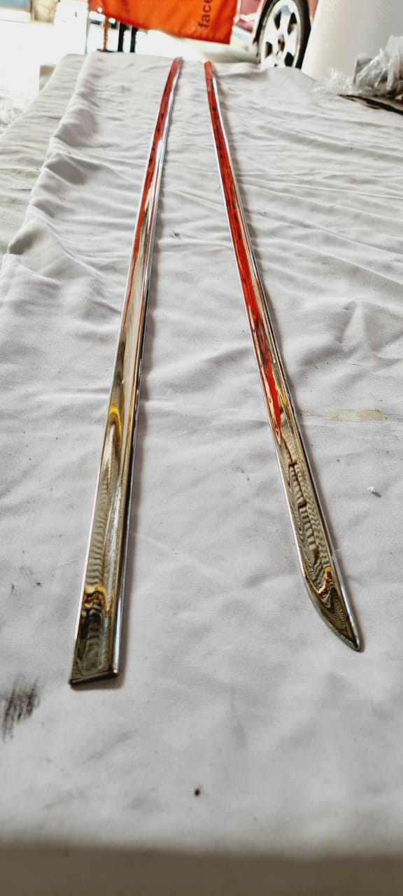 Frisos Da Caixa De Ar Da Veraneio